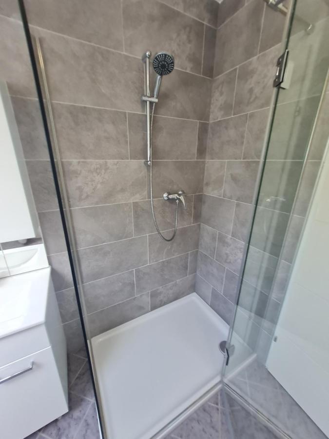 Aparts Lakeview -Gerlitzen -Ossiacher See -Ski Tratten  Εξωτερικό φωτογραφία